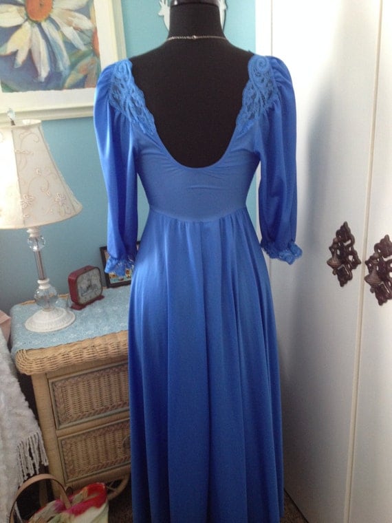 RESERVED for Jessica. Vintage Olga 92470 nightgown