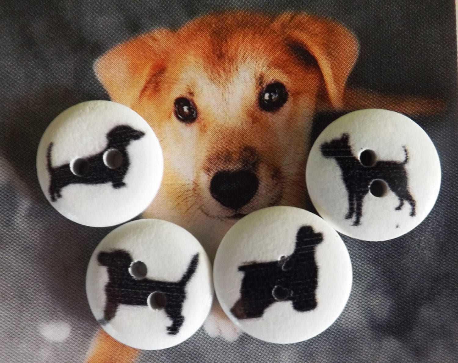 Dog buttons 10 wood dog buttons 15mm 2 hole wood button