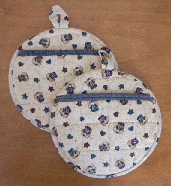Quilted Pocket Pot Holders by Codysquilts on Etsy