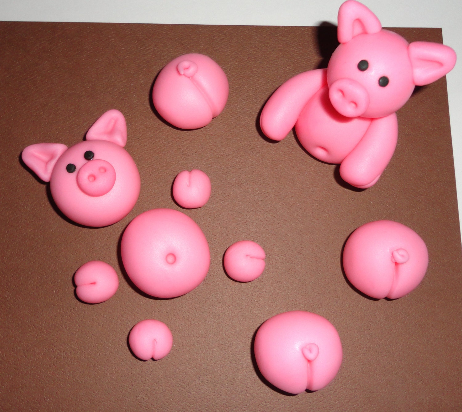 Edible Fondant Pigs Set of 10 pieces for PIGS in the MUD Cake