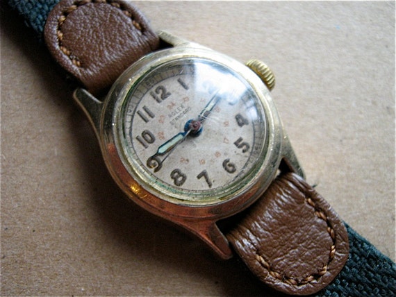 Rolex  usual conventional Small Size WWII Military  foster Watch Canadian