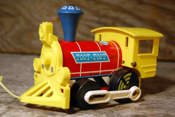 Fisher PriceToot-Toot Train 643 1964 plastic and by 720vintage