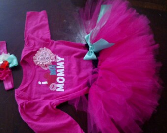3 PiECES. love my MOMMY. My First VALENTINES DAY. 3 to 6 Months. Valentines picture . Pink tutu. Valentine outfit. Baby girl clothes