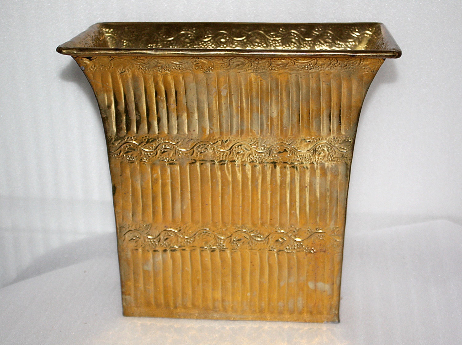 Vintage Solid Brass Narrow Mag Holder Vase by QUEENIESECLECTIC