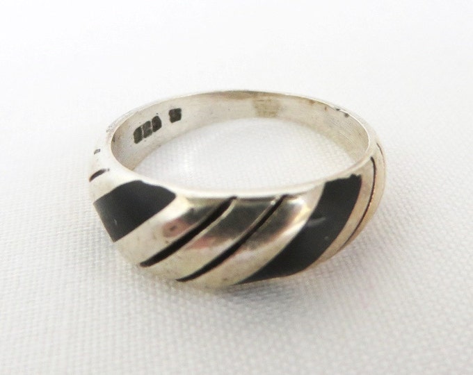 Vintage Onyx Sterling Silver Ring | Black Onyx Inlay Band | Size 6.5