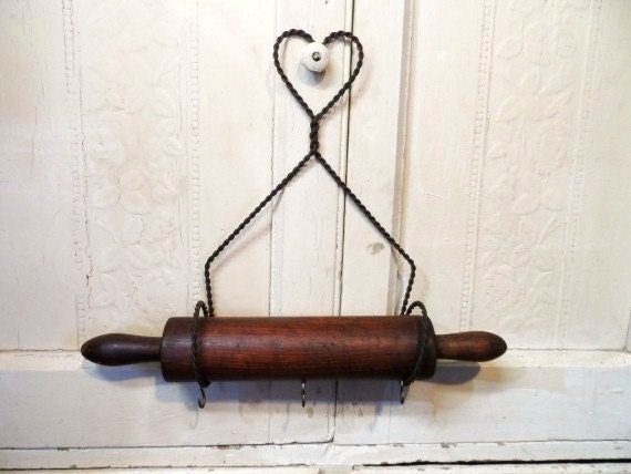 Wood Rolling Pin Bent Wire Heart Hanger Country Chic Decor