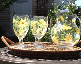 Cream Daisies Hand-Painted 5-piece Hostess Set