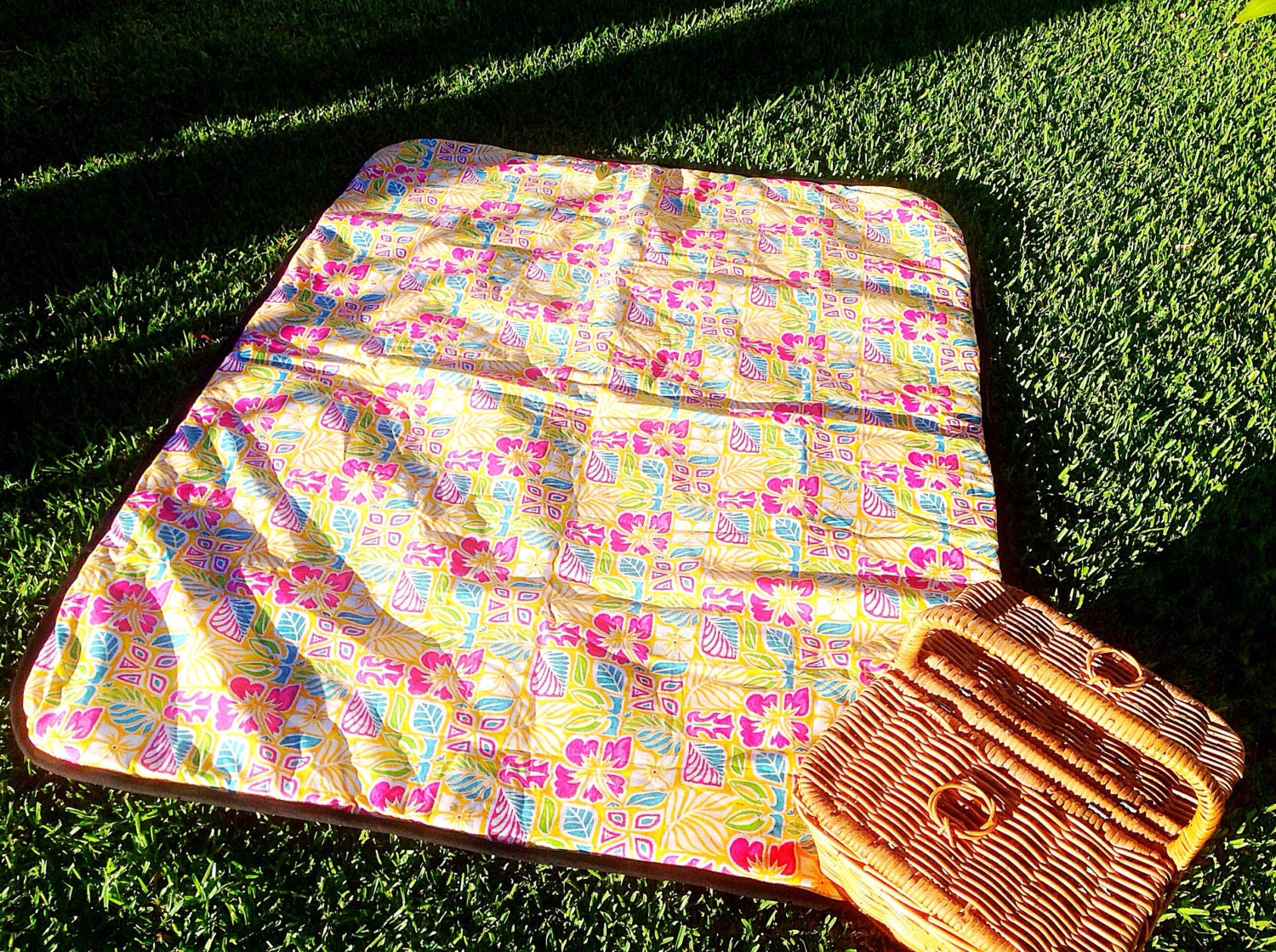 Wakeman Outdoors Oversized Outdoor Picnic Blanket with ...