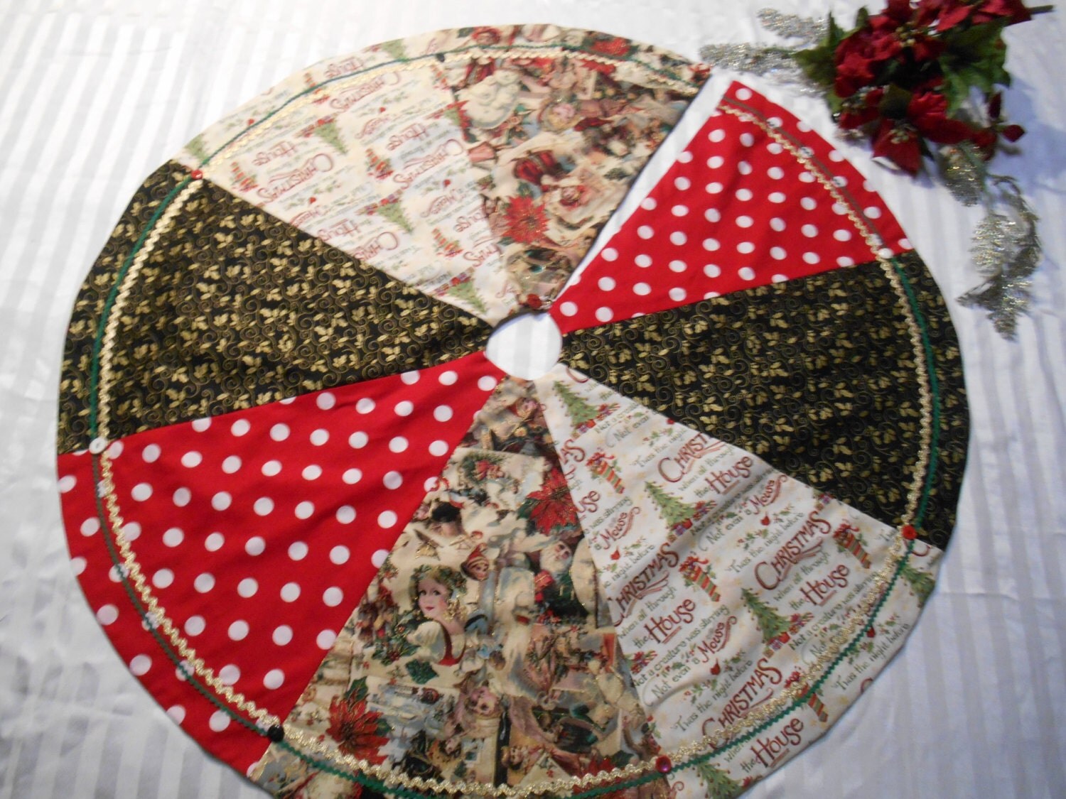christmas tree skirt patchwork polka dot victorian print christmas tree skirt patchwork polka dot victorian print