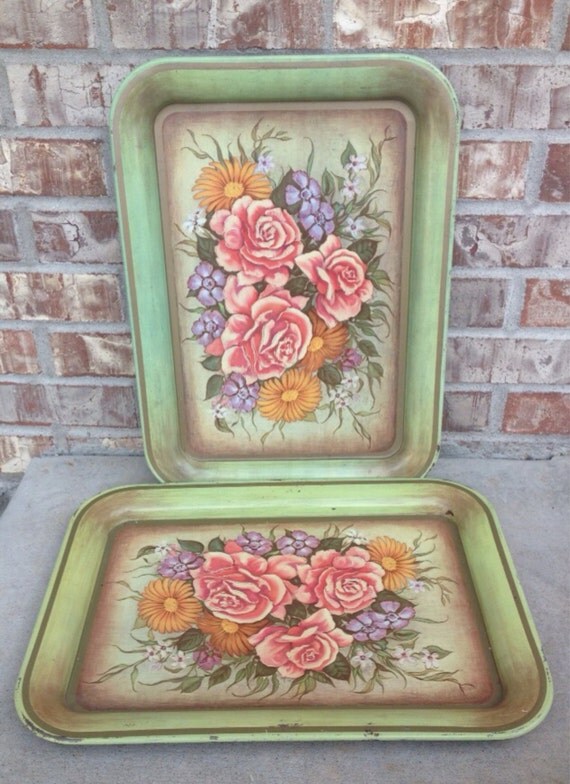 Pair of 2 Large Vintage Serving Trays Metal / Tin by RetroRetake
