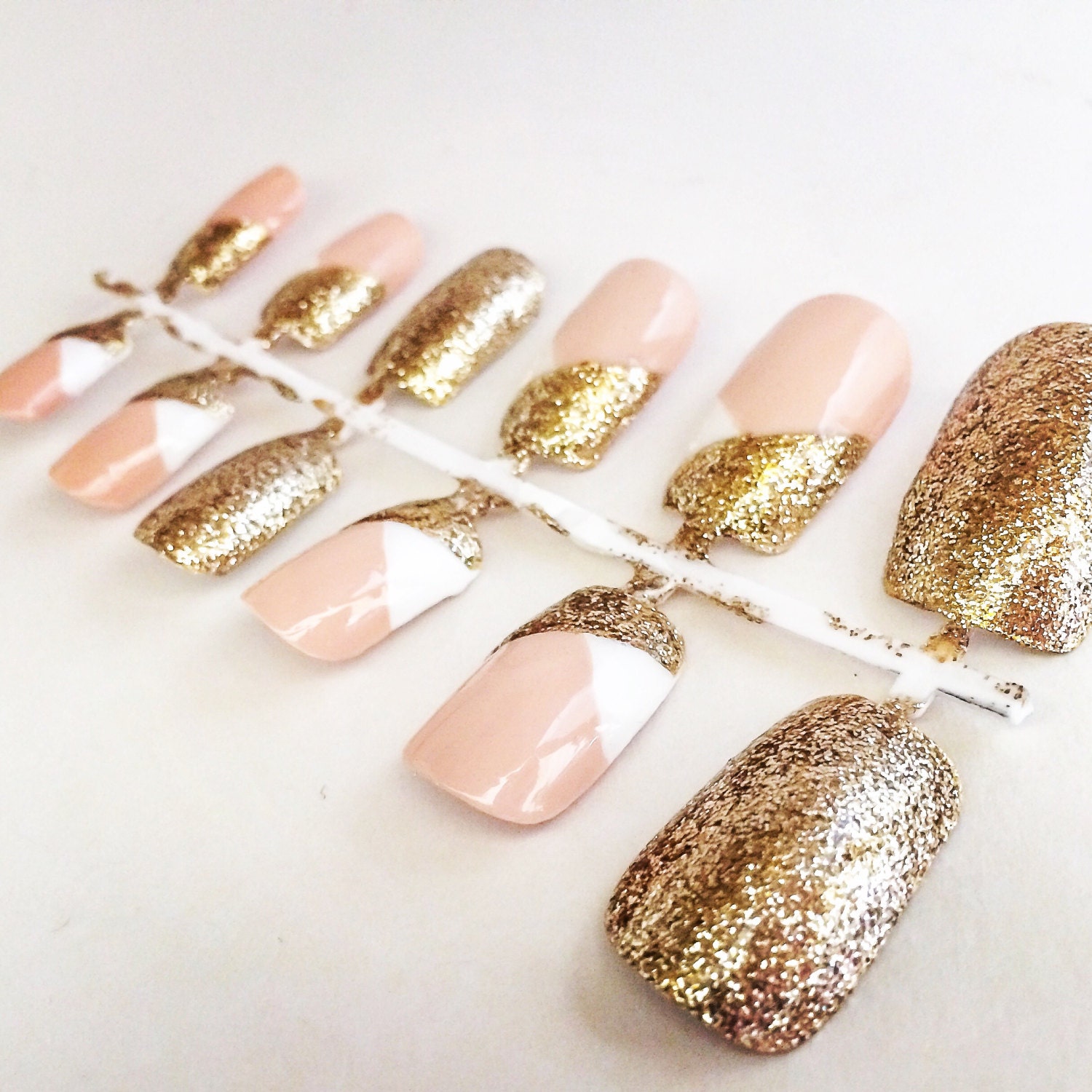 Gold Fake Nail Set Glitter False Nails Nude Acrylic Nails