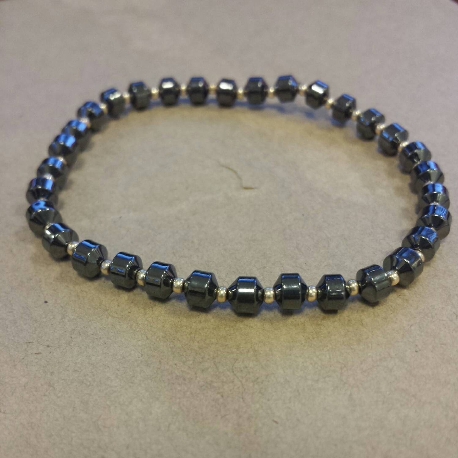 Hematite Bracelet by XOELLECO on Etsy