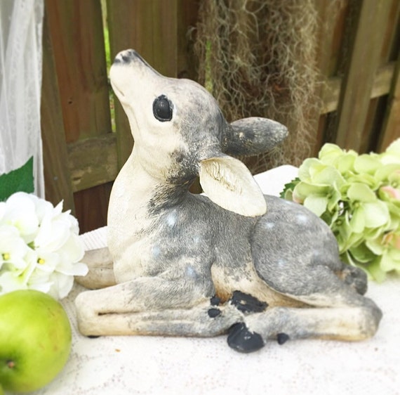 Baby deer fawn garden statue lawn ornament figurine spotted