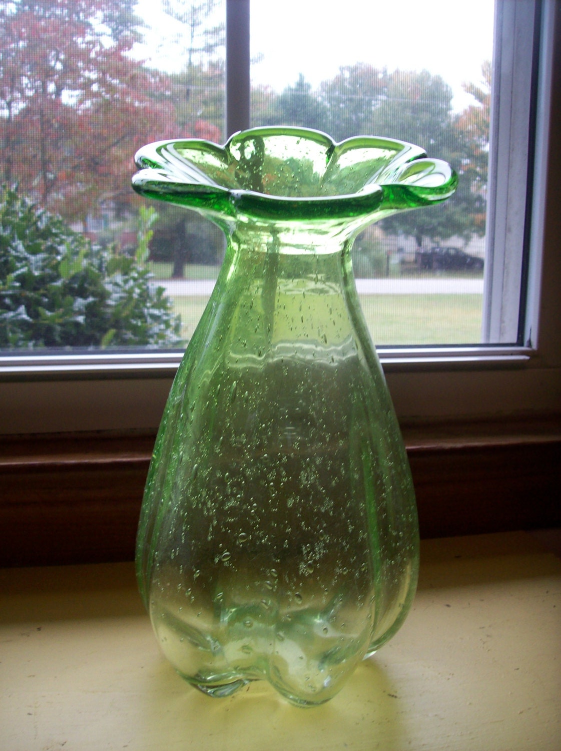 Green Flower Shaped Bubble Glass Vase By Yoneato On Etsy