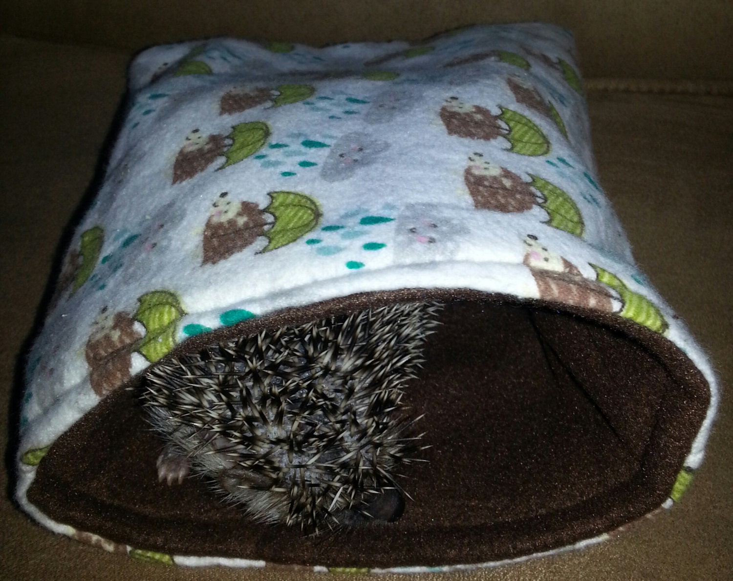 Hedgehogs in the Rain Pattern Small Pet Sleeping Bag Bed