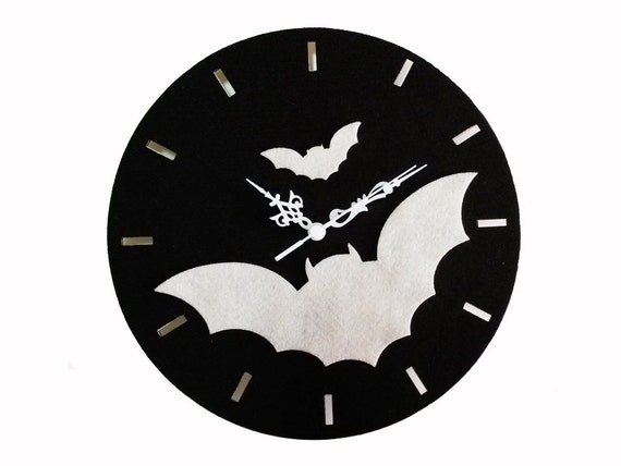 Items similar to Kids Room Wall Clock - Bats Fabric Wall Decor ...