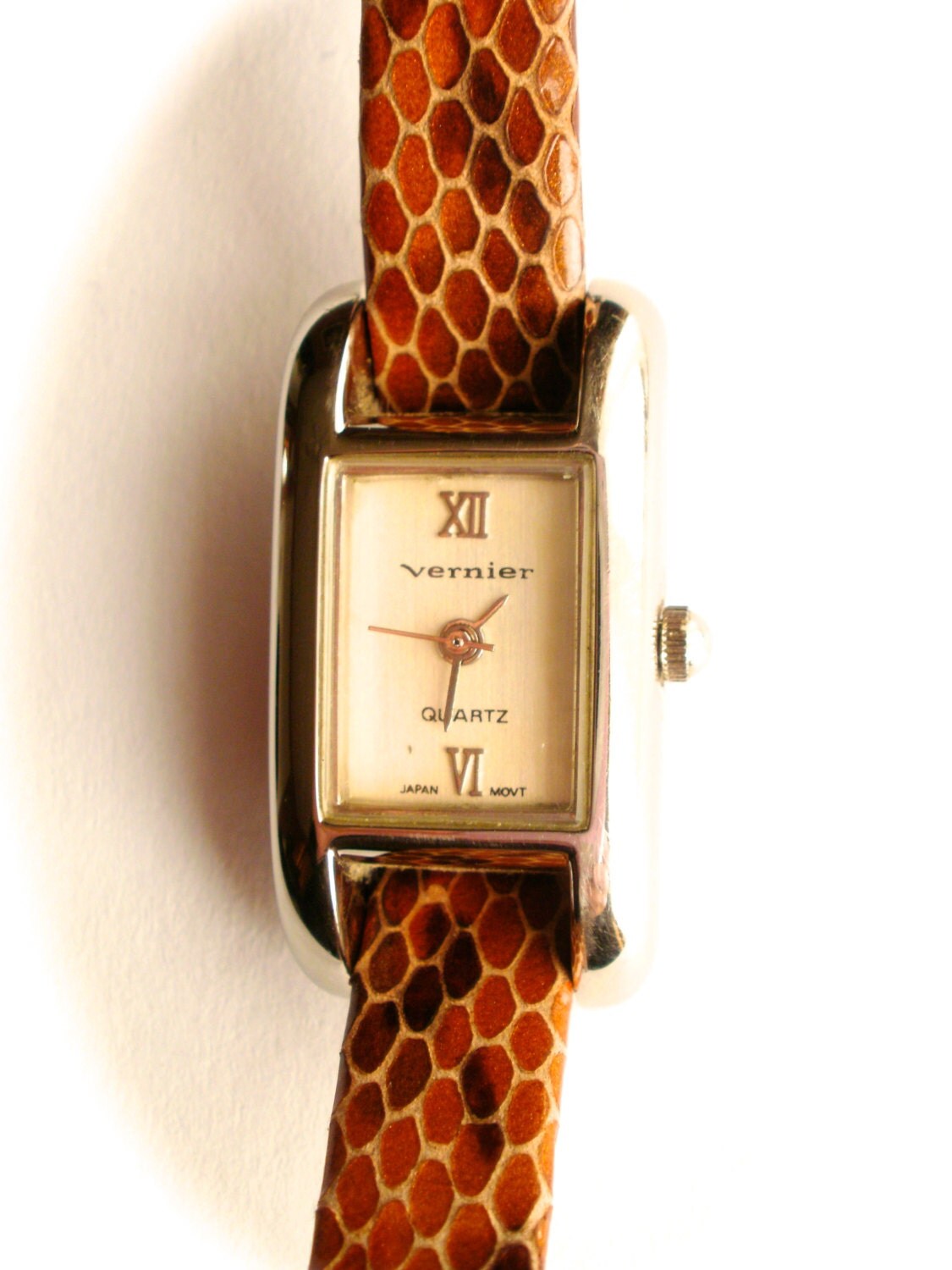 Vernier Vintage Quartz Ladies Watch Vernier Watch with Lizard
