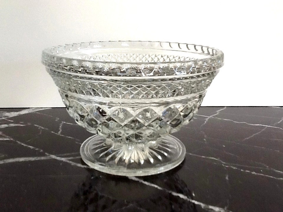 Anchor Hocking Wexford Pressed Glass Pedestal Bowl Wexford