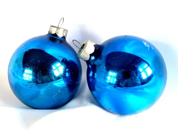 2 vintage christmas ornaments plain blue usa by 2 vintage christmas ornaments plain blue usa by
