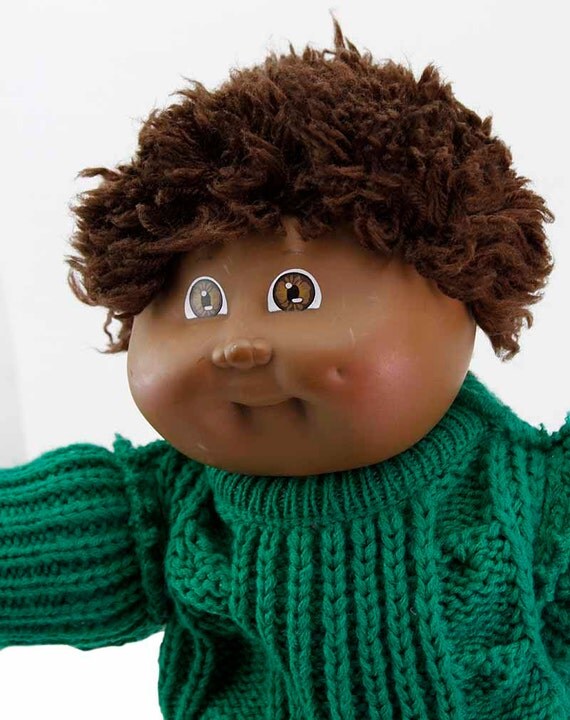 cabbage patch doll with brown yarn hair