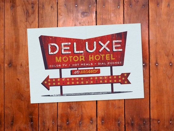 Vintage Hotel Sign 108