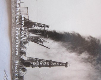 vintage rppc - real photo postcard - oil rig gusher - Long Beach California - Winstead Photo - General Petroleum Black & Drake #1 - pc323
