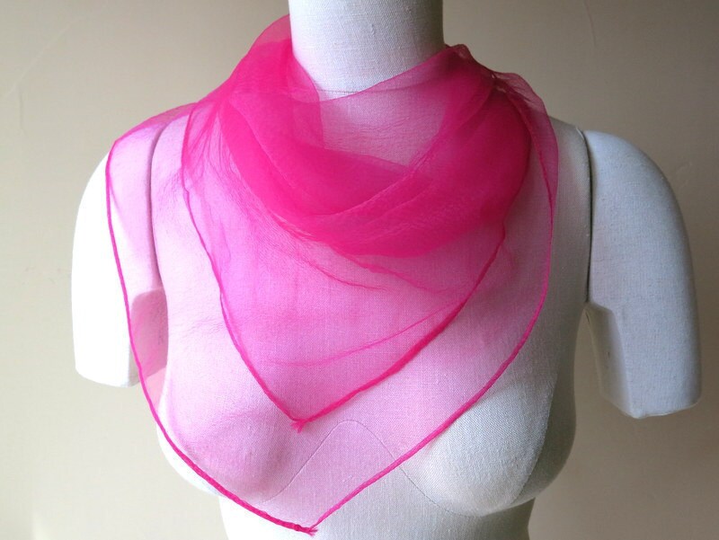2 1950 Nylon Head Scarves Fuchsia Pink Ombre 943