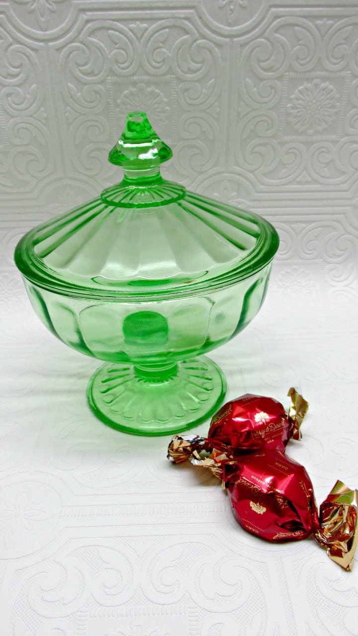 Ribbon Green covered candy dish Depression Glass Hazel Atlas