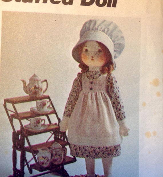 Simplicity 6006 sewing pattern Holly Hobbie doll UNCUT vintage