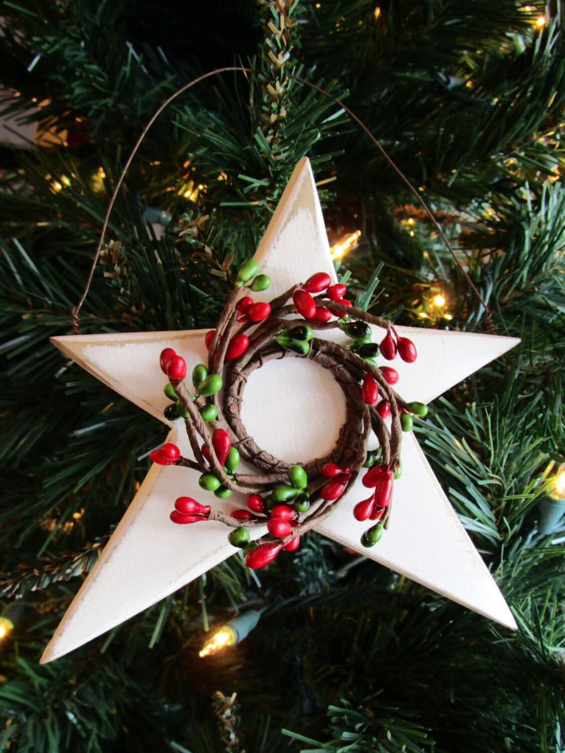 Wood Star Ornament with Christmas Berry Wreath, White