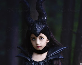 HALLOWEEN DELIVERY Maleficent Horned Headpiece