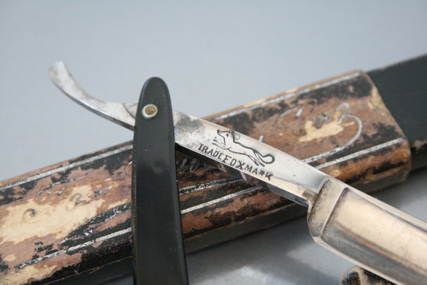 Antique Straight Razor / Fox Cutlery Co. / Made by UpbeatVintage