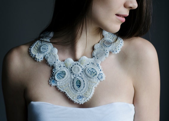 Necklace weddings - chunky mixed gemstone necklace -white statement bridal jewelry - large cat eyes collar -massive big weddings jewelries