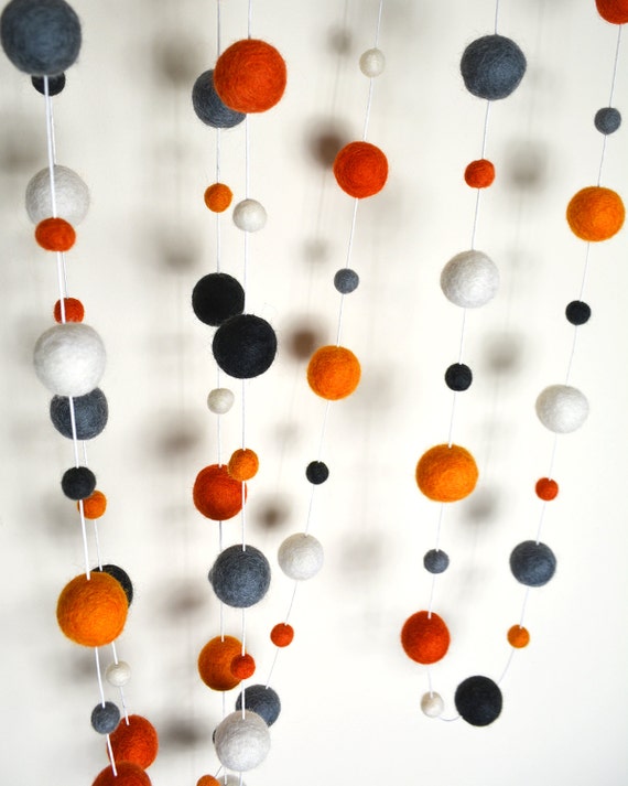 christmas garland felt pom pom Garland Orange Pompom Decor, Halloween Garland, Dorm Grey White Orange