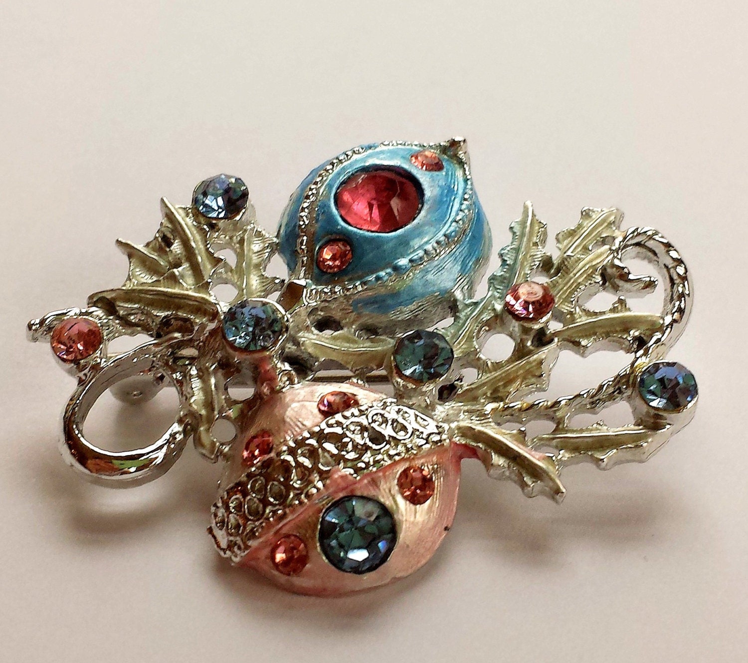 Vintage Christmas ORNAMENT Brooch PASTEL Pink Blue Austrian