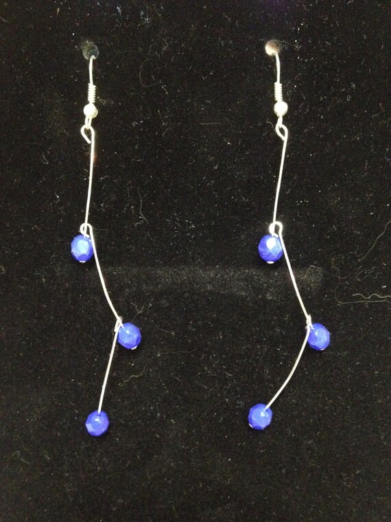 Dark blue dangle earrings by prettygirlkita on Etsy