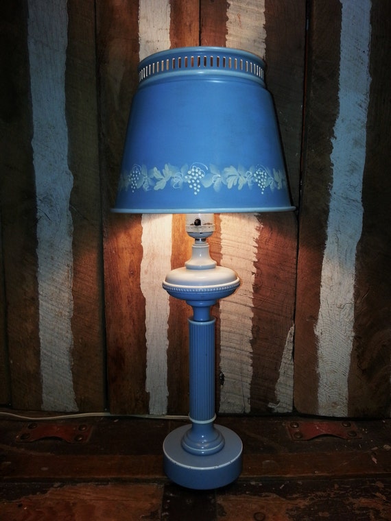 Vintage Blue & White Tole Column Lamp Parlor Table Desk Lamp