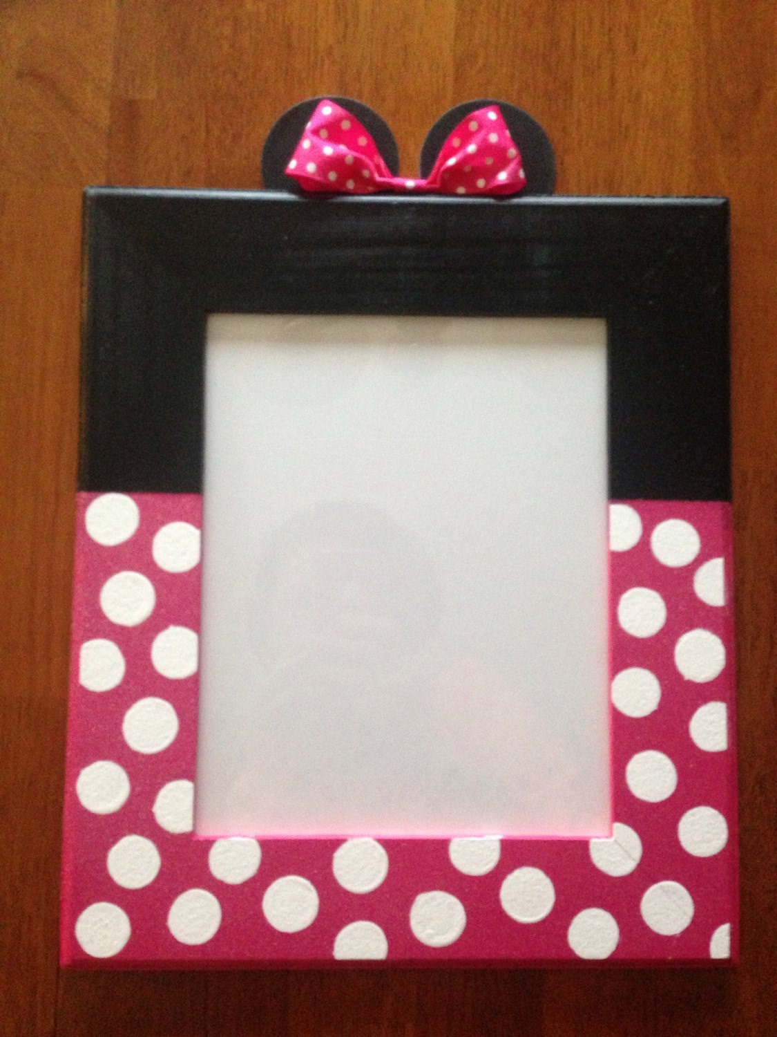Minnie Mouse Picture Frame by ASTAcrafts on Etsy