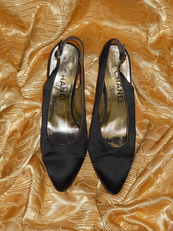 Genuine Chanel shoes Satin Made in Italy