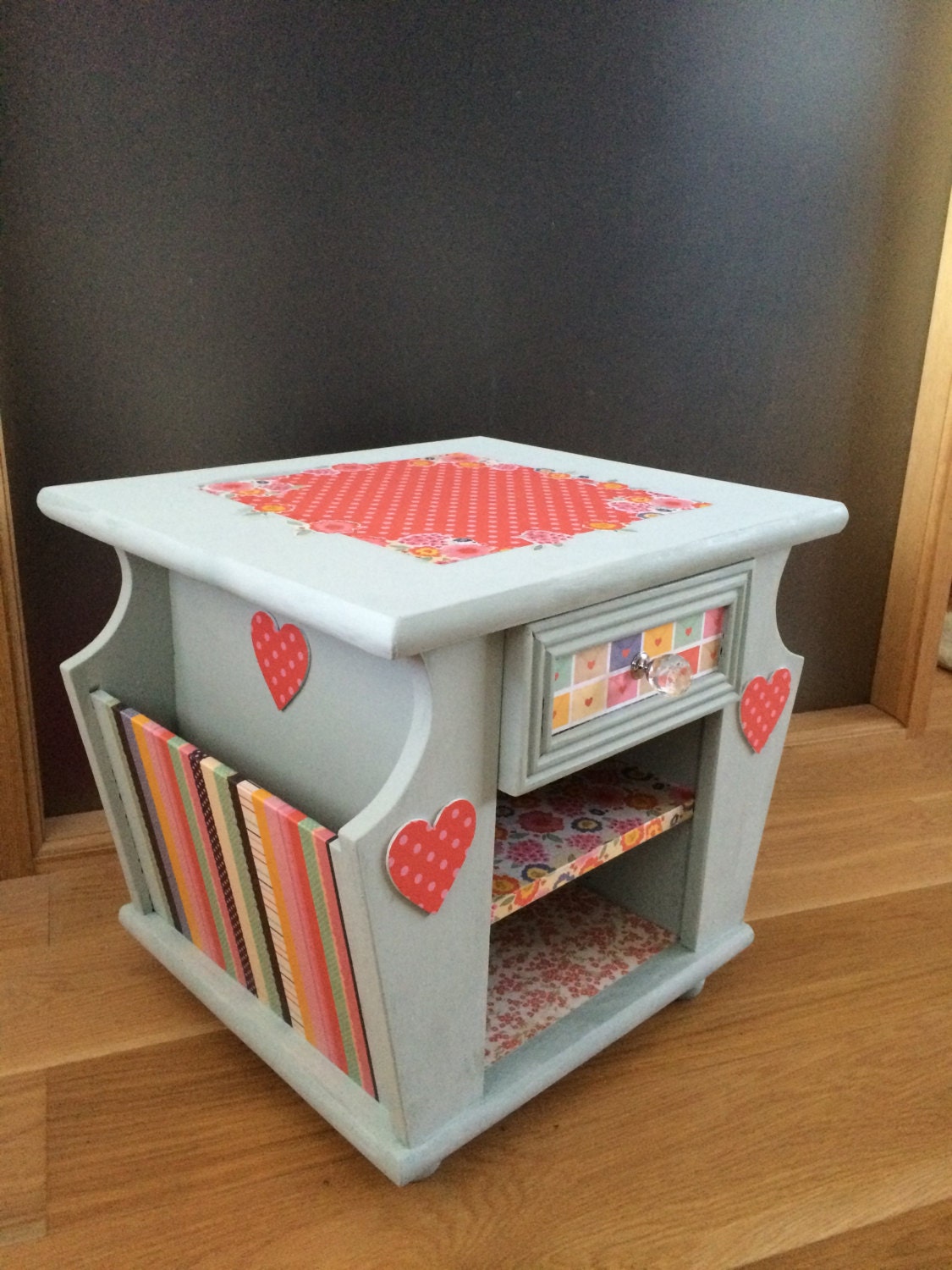 upcycled side table/magazine holder. – Haute Juice