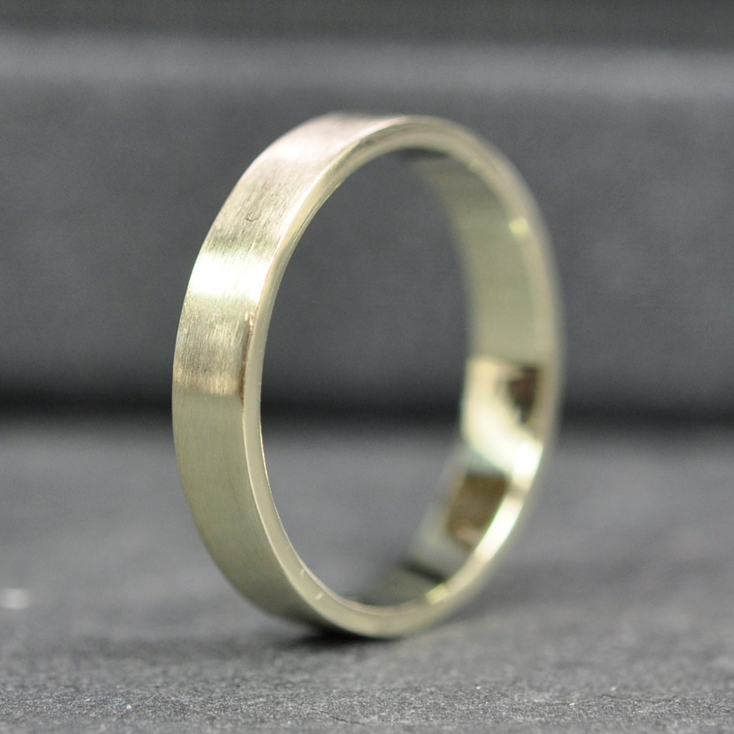 14K GREEN GOLD Ring 3x1mm Flat Edge Wedding Band by seababejewelry