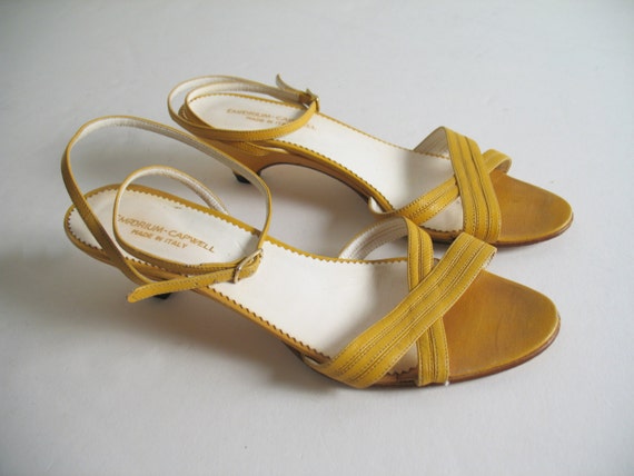 1970s ITALIAN CANARY YELLOW leather kitten heel sandals, 6