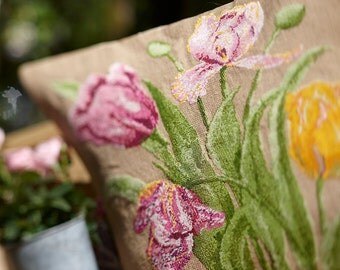 Cross stitch pattern TULIPS cross stitch,needlepoint,embroidery pattern,botanical,burlap pillows,swedish,floral pillow,garden,homewares,diy