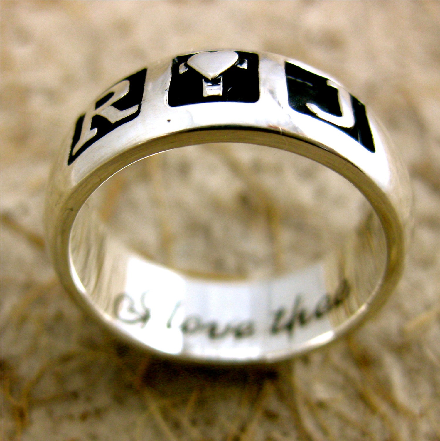 Romeo & Juliet Wedding Ring in Sterling Silver with 'I