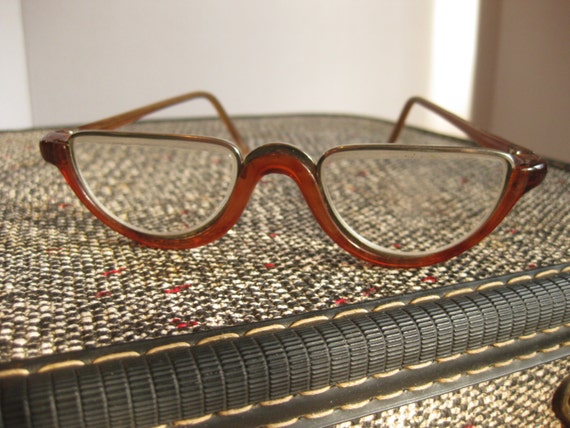 Vintage Rare Art Deco Half Frame Reading by ...