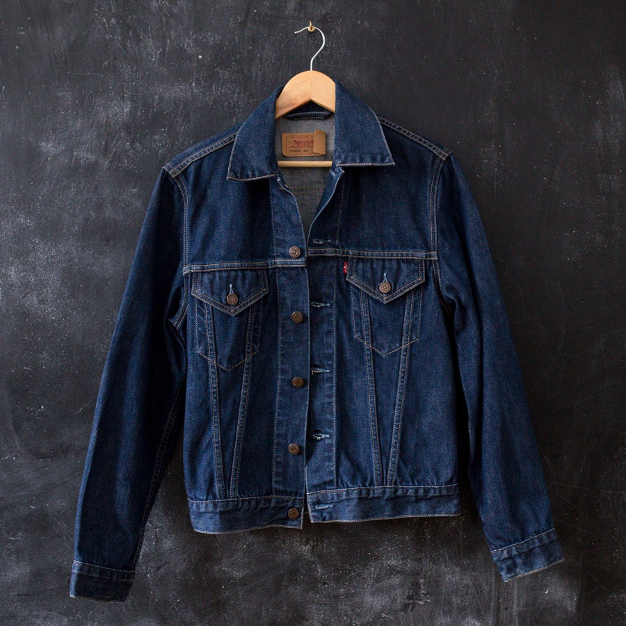 Vintage LEVIS 70500 04 DENIM Trucker Jacket . 1990s Dark Wash