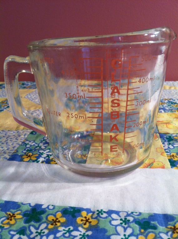 Vintage Glass 2 Cup Measuring Cup By Glasbake Made In The Usa 5175