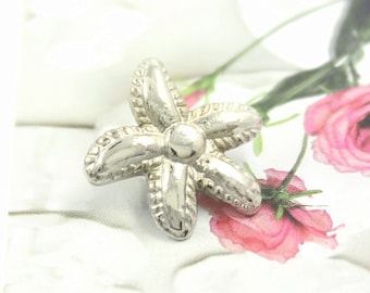Metal Buttons - Alpine Flowers Metal Buttons , Shiny Silver Color , Shank , 0.67 inch , 10 pcs