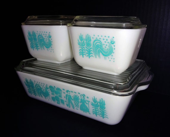 Pyrex refrigerator dish set Vintage Amish Butterprint