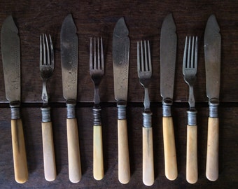 Vintage English 4 Forks 5 Knifes Cutlery Set circa 1920's / English Shop